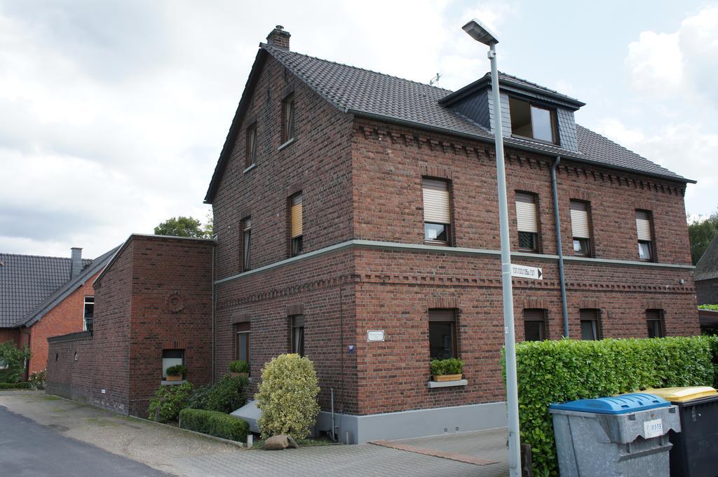 Ferienwohnung Poettershof Krefeld Szoba fotó